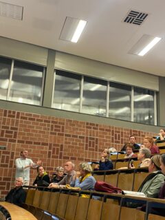 Jan Gehm beantwortet Fragen des Publikums