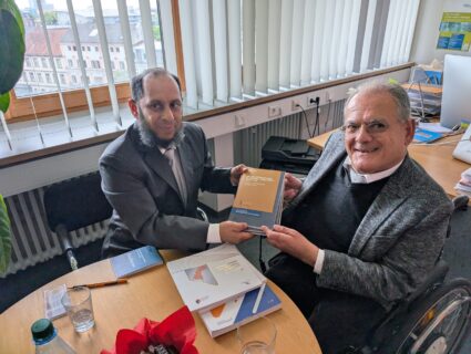 Symbolic picture for the article. The link opens the image in a large view.