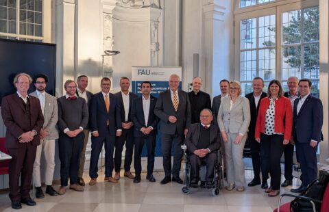 Symbolbild zum Artikel. Der Link öffnet das Bild in einer großen Anzeige.